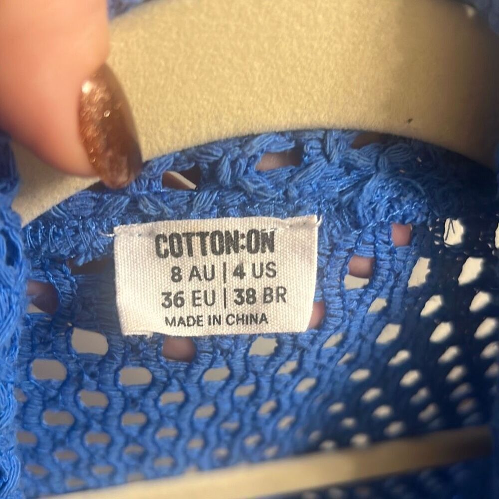 ✨Cotton On Crochet Button Down Blue Sz 4 Top✨ - Picture 3 of 5